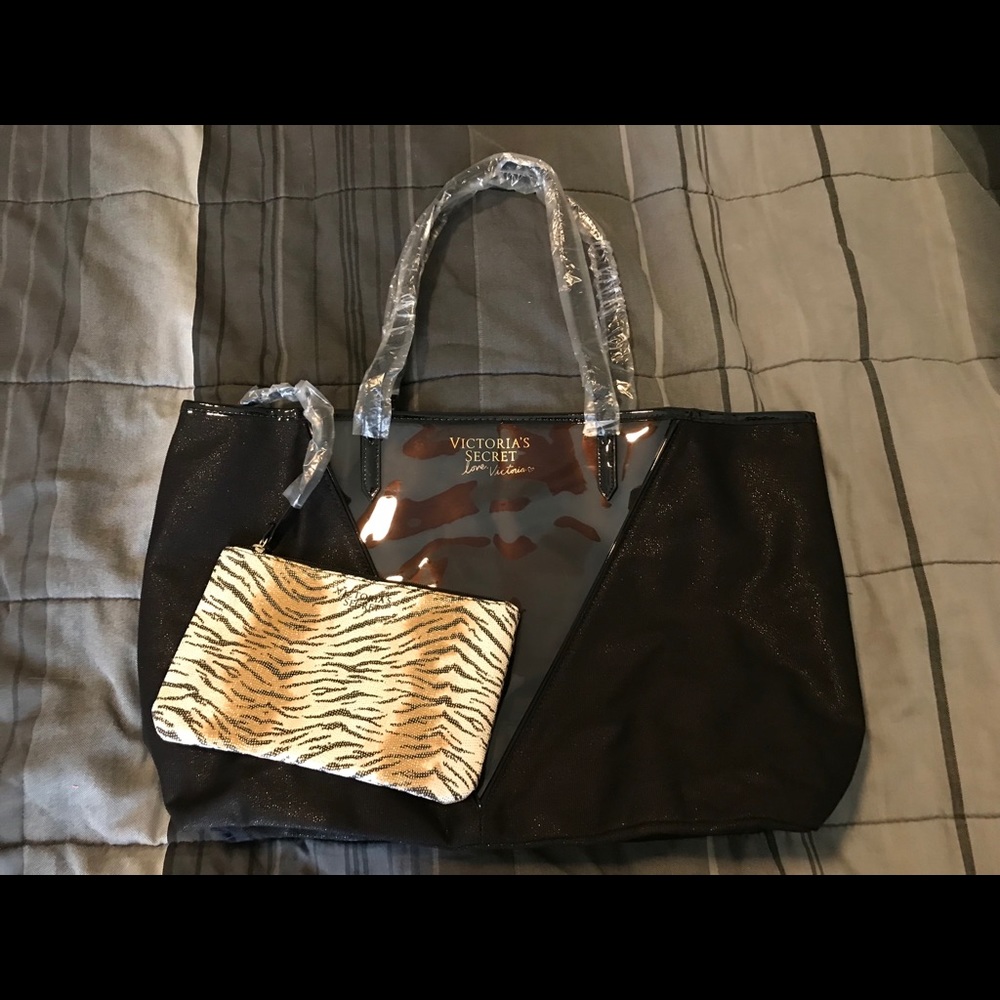 Victoria’s Secret Tote with Attached Clutch NWT